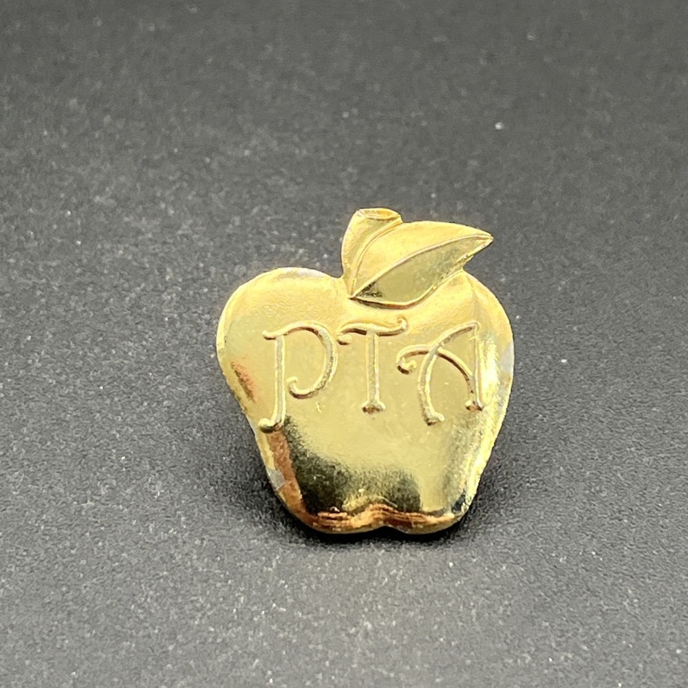PTA Parent Teacher Association Apple Gold Tone Lapel Hat Pin